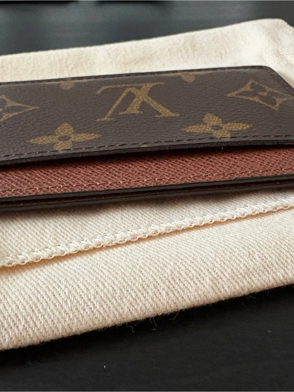 100% Authentic Louis Vuitton Monogram Canvas Card Holder